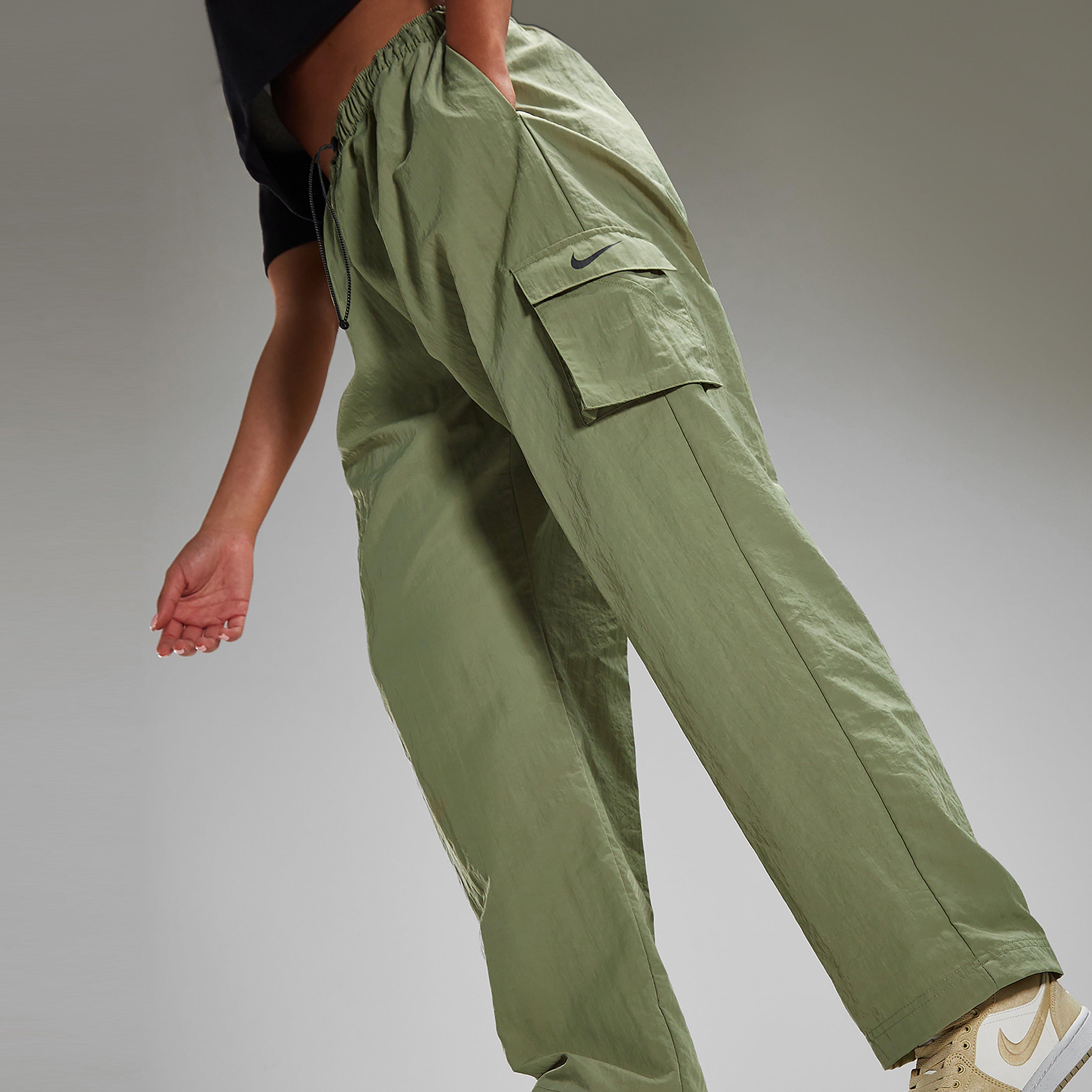 Női nadrág NIKE NADRÁG W NSW ESSNTL WVN HR PNT CARGO