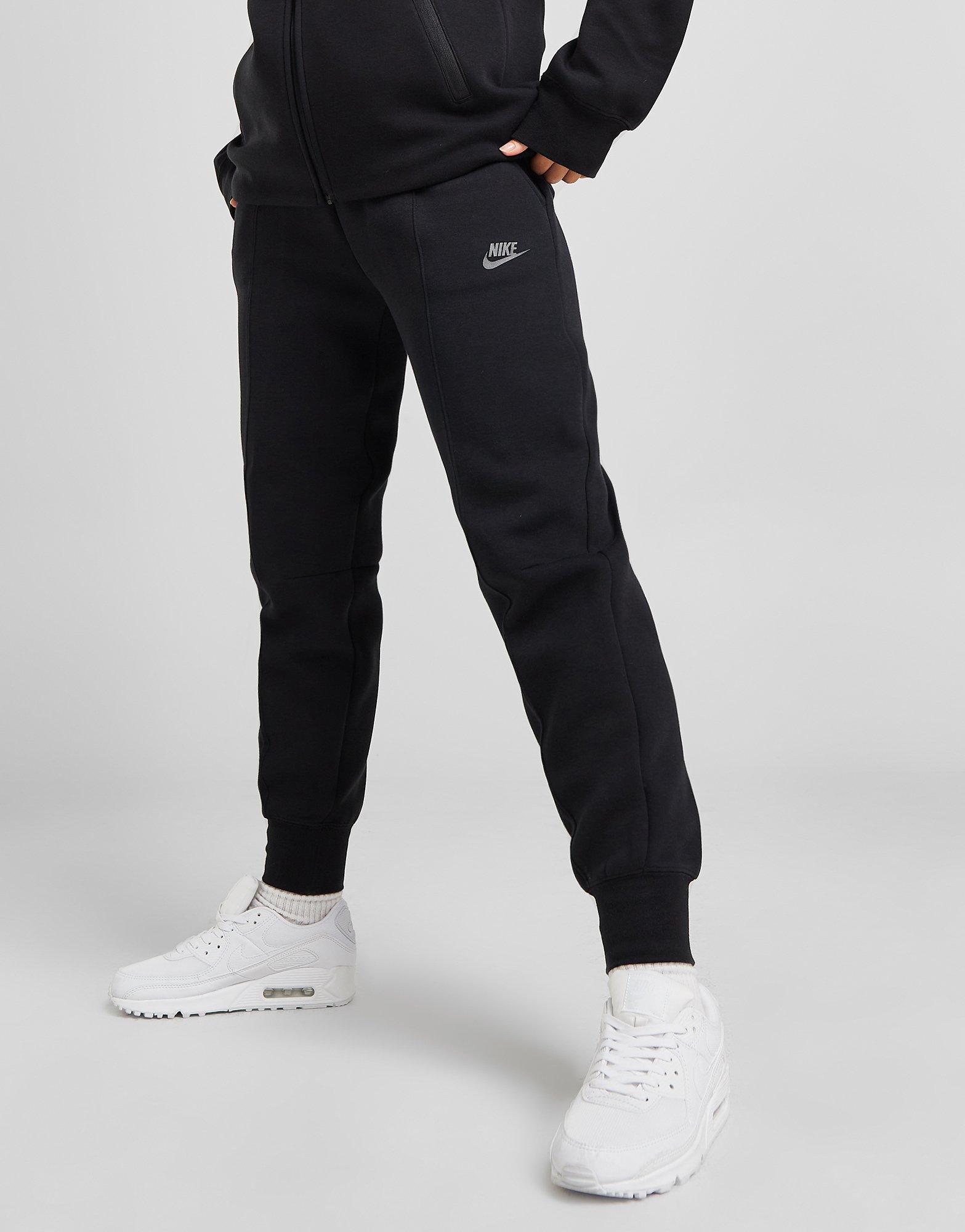 Pantaloni pentru femei NIKE PANTALONI  W NSW TCH FLC MR JGGR FB8330-010 Negru