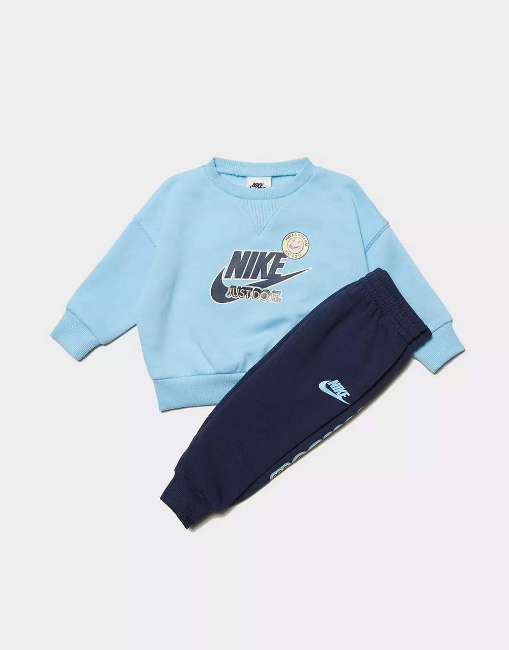 NikeHad NIKE КОМПЛЕКТ SENSE OF ADVENTURE GFX-FLEECE SET B, фото 1 з 3