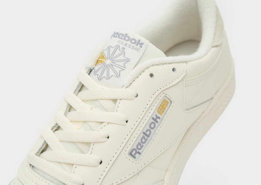 Чоловічі кросівки REEBOK CLUB C REVENGE  100073843 Білий