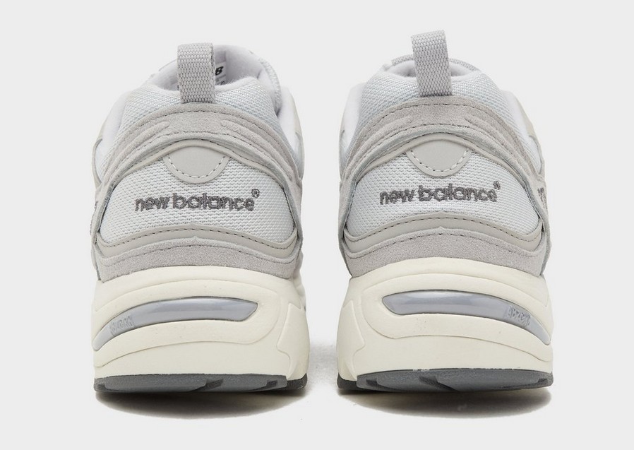 Női sneakers NEW BALANCE 878 