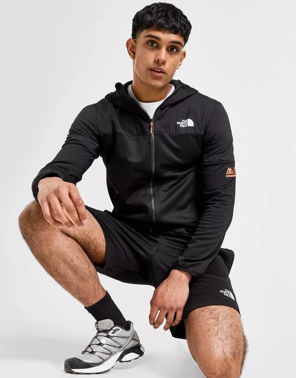 THE NORTH FACE КОФТА НА БЛИСКАВЦІ   З КАПЮШОНОМ MA HOOD, фото 1 з 5