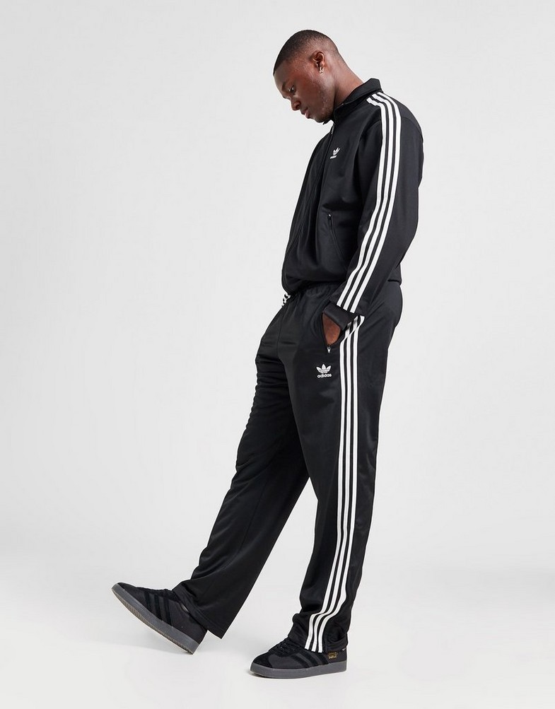 Pantaloni pentru bărbați ADIDAS PANTALONI  FIREBIRD PNT BLK IJ7055 Negru