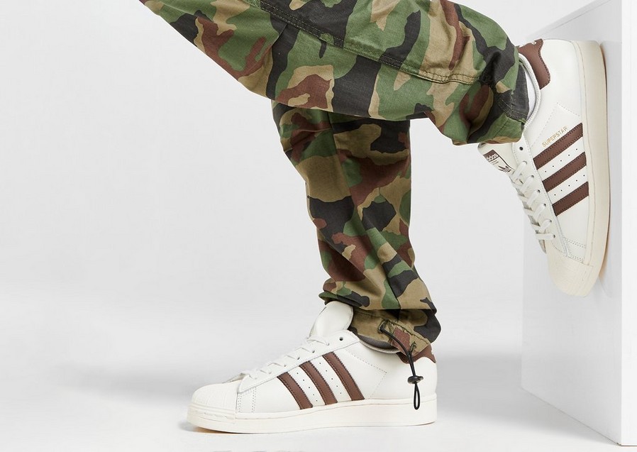 Buty sneakersy męskie ADIDAS SUPERSTAR IE7860 Beżowy