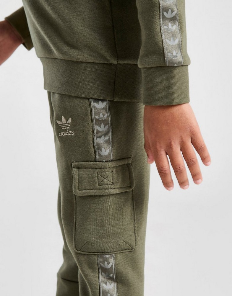 Gyerek melegítőszett ADIDAS MELEGÍTŐ CARGO IQ4701 Khaki