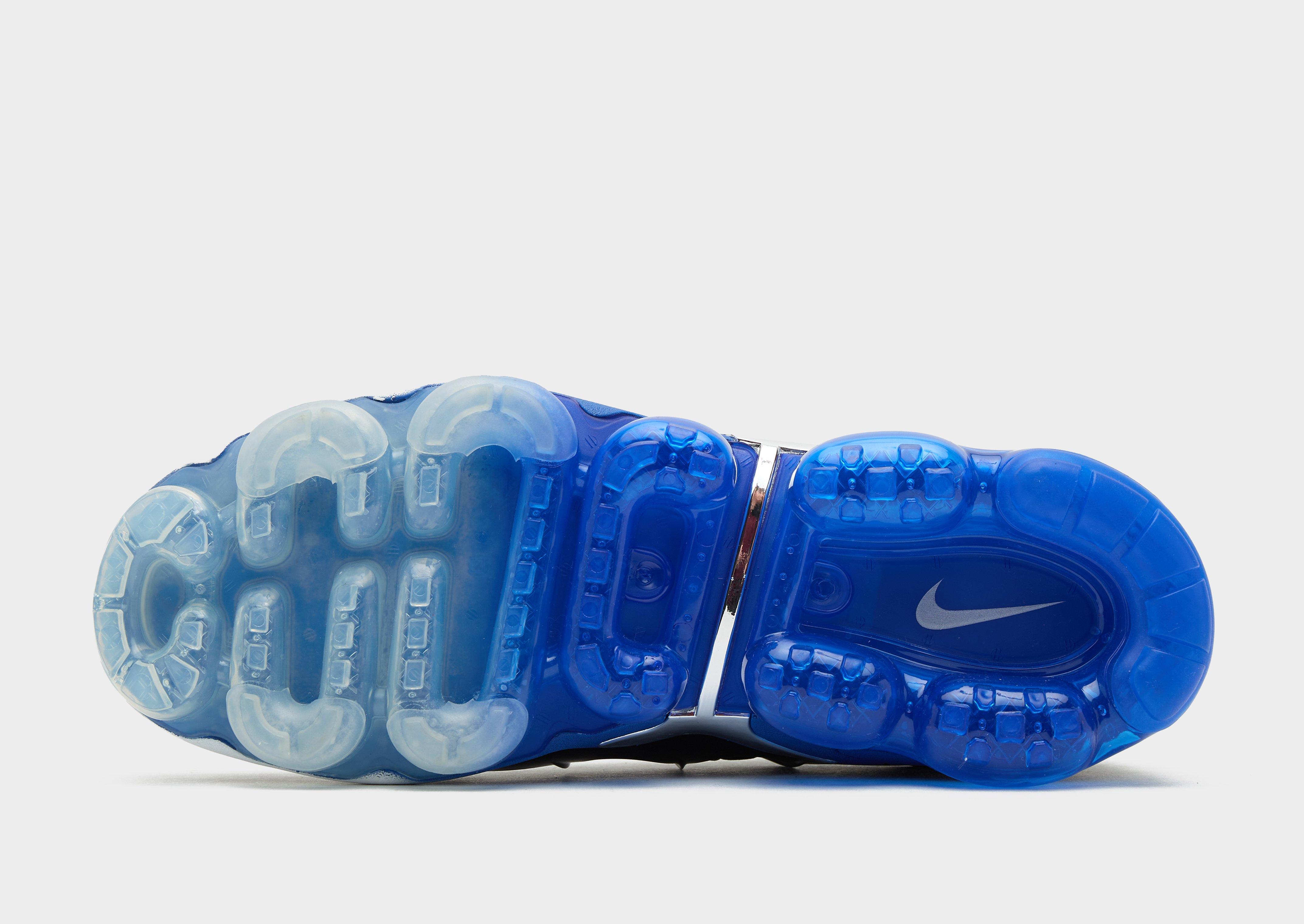 Pánske tenisky NIKE AIR VAPORMAX PLUS FNL DH4300-001 Šedá