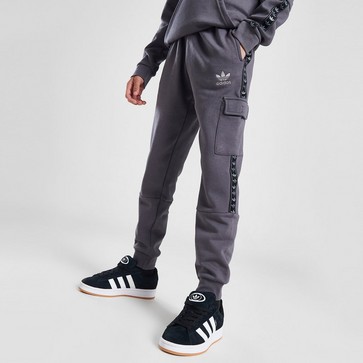 Pantaloni pentru copii ADIDAS PANTALONI  TPE JOG GRY/BLK