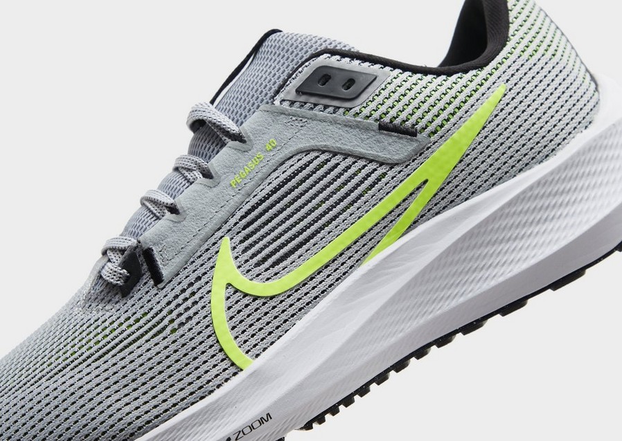 Férfi sneakers NIKE AIR ZOOM PEGASUS 40 DV3853-004 Szürke