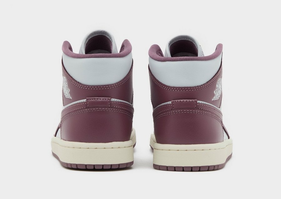 Női sneakers WMNS AIR JORDAN 1 MID  BQ6472-050 Rózsaszín