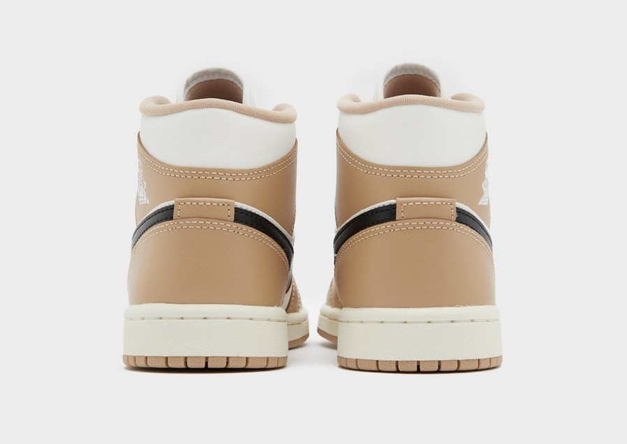 Buty sneakersy damskie WMNS AIR JORDAN 1 MID  BQ6472-103 Brązowy