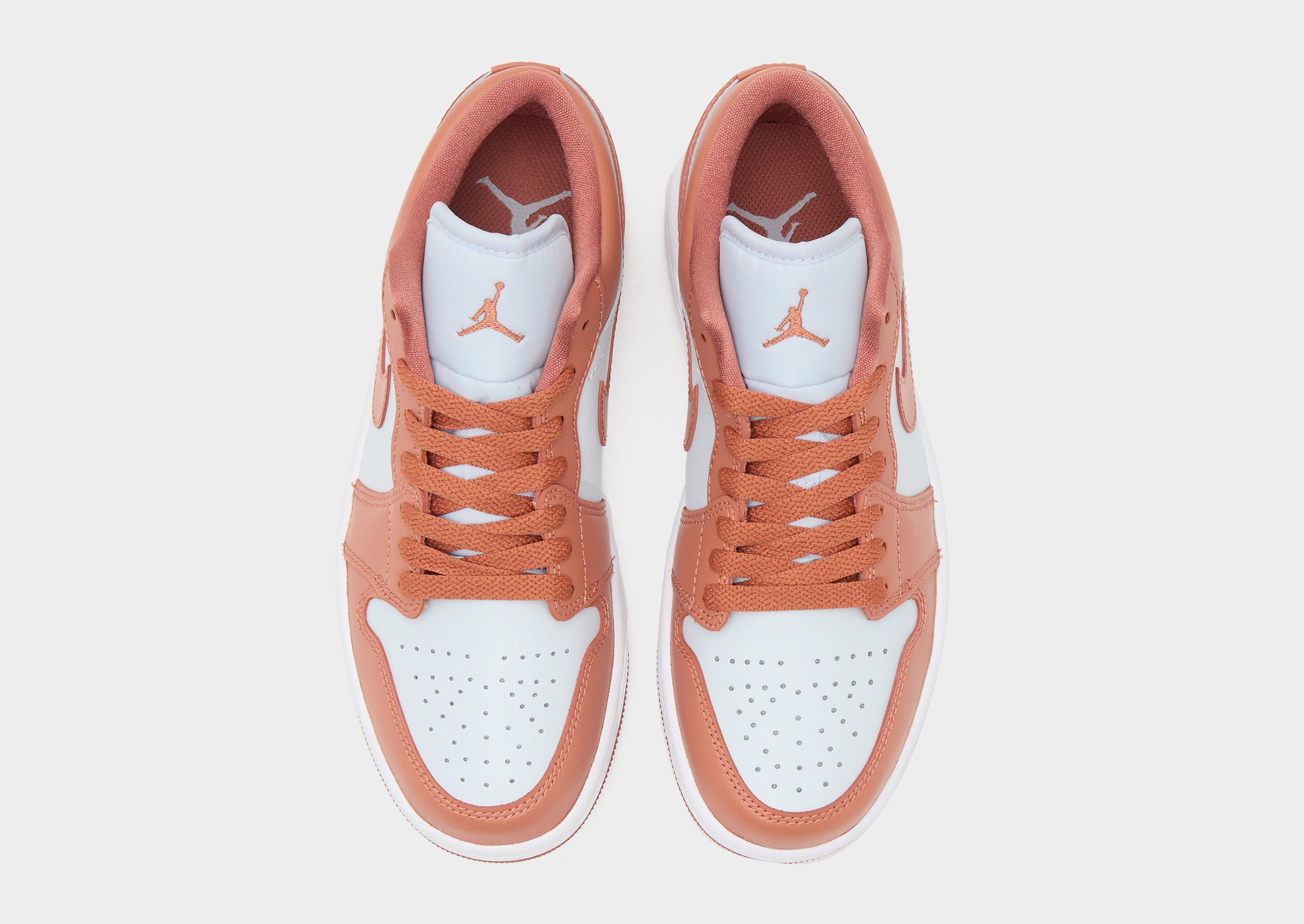 Sneakers WMNS AIR JORDAN 1 LOW DC0774 080 Femei culoare Roz