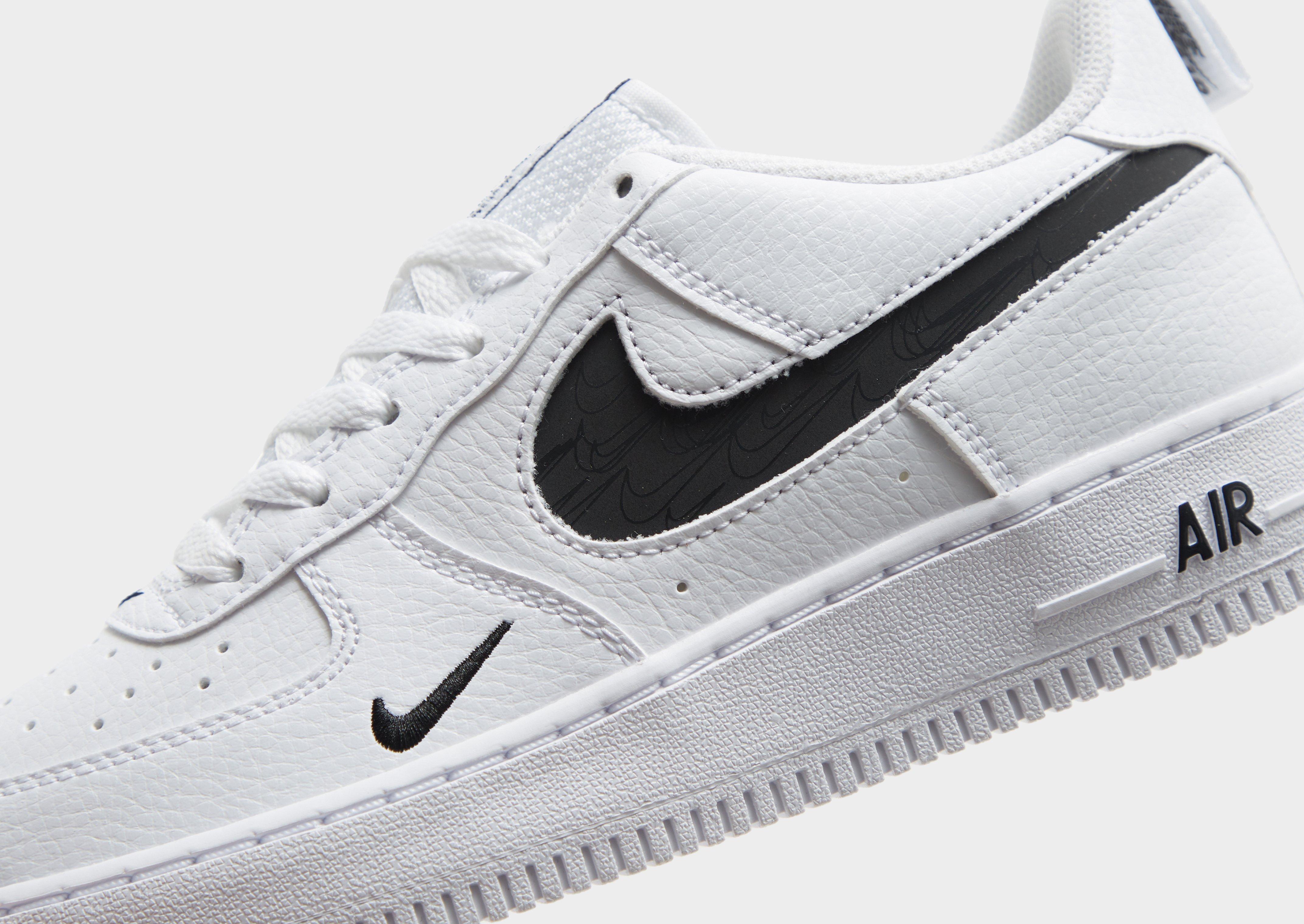 【新品】NIKE AIR FORCE 1 LV8 GS ☆NIKE KIDS☆大人もOK☆AIR FORCE 1 LV8 (GS)☆追跡付 (Nike