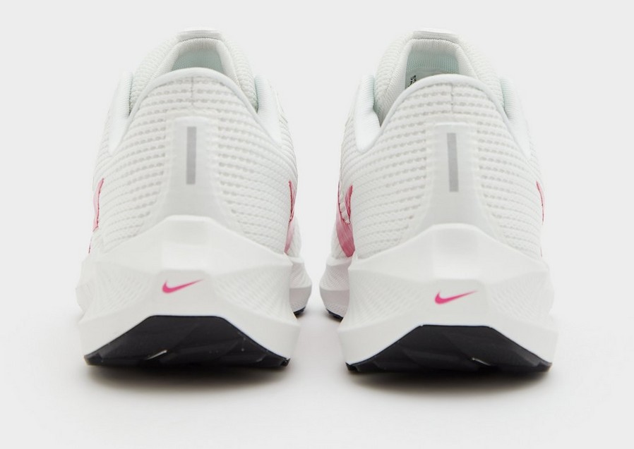 Pantofi alergare NIKE WMNS AIR ZOOM PEGASUS 40 FV0984-100 • Bej
