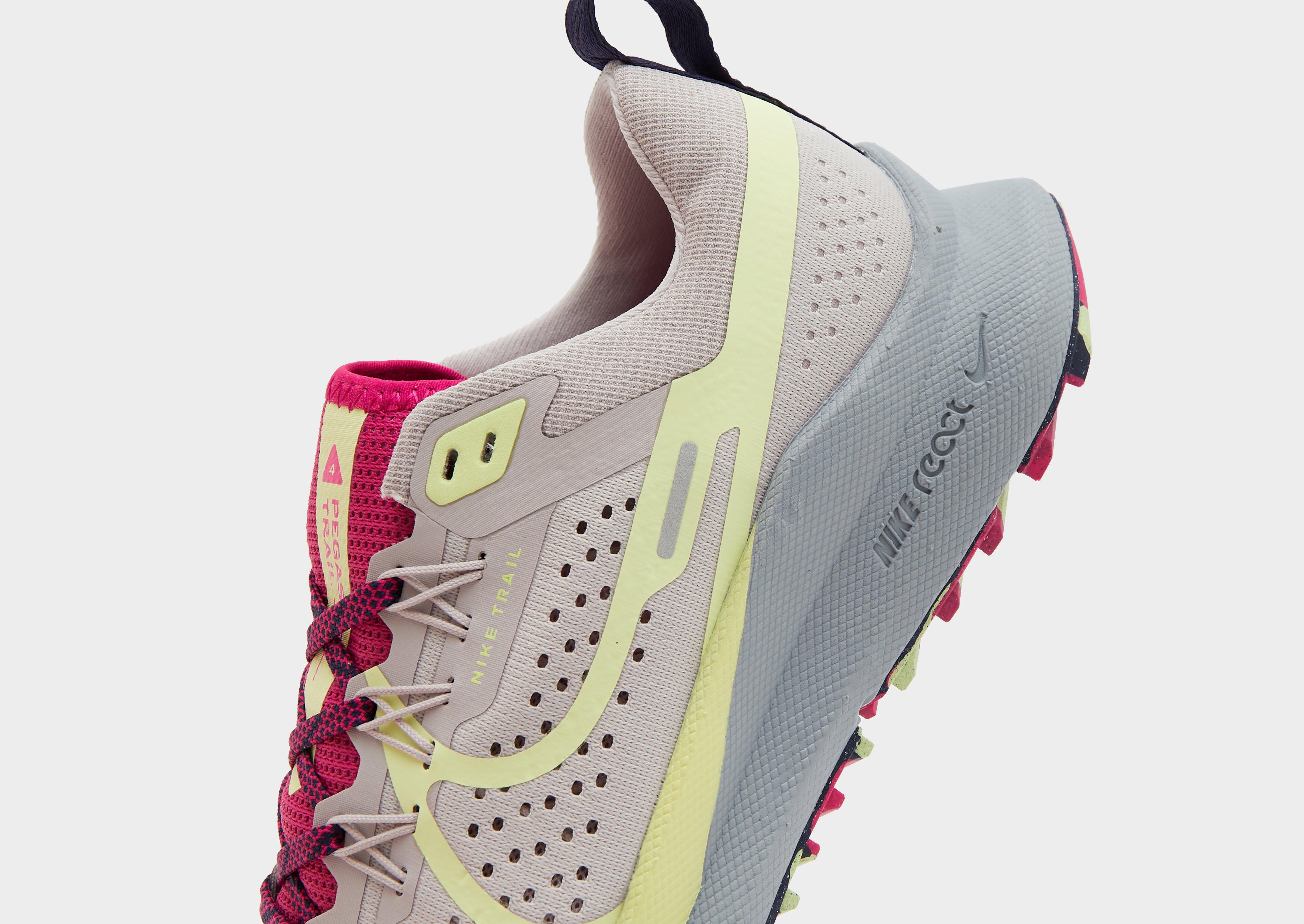 Női futócipők NIKE REACT PEGASUS TRAIL 4  DJ6159-002 Rózsaszín