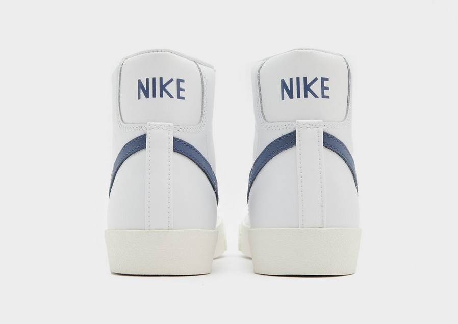 Női sneakers NIKE W BLAZER MID '77