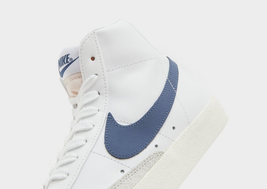 Жіночі кросівки NIKE W BLAZER MID '77 CZ1055-125 Білий