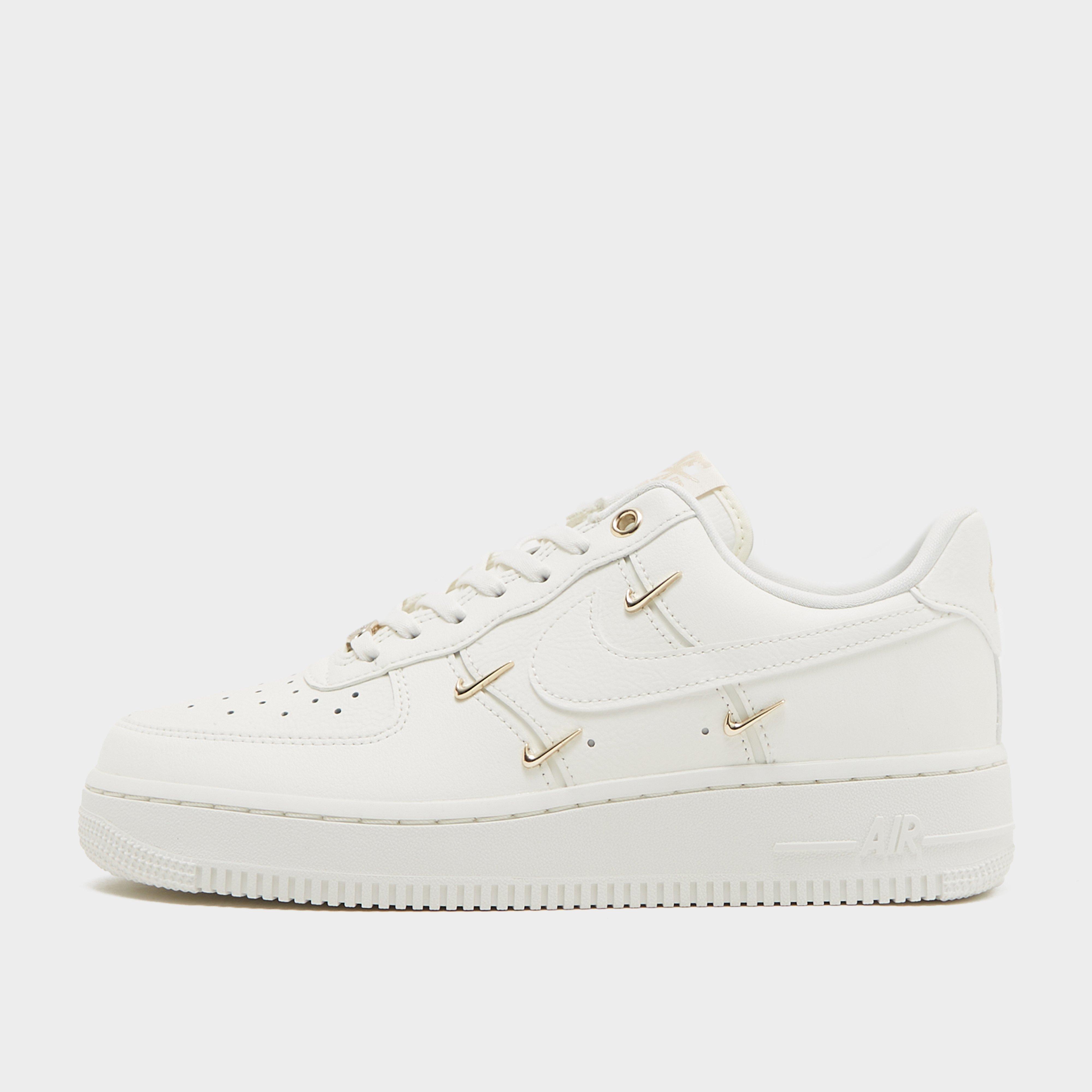 Női sneakers NIKE WMNS AIR FORCE 1 '07 LX CN