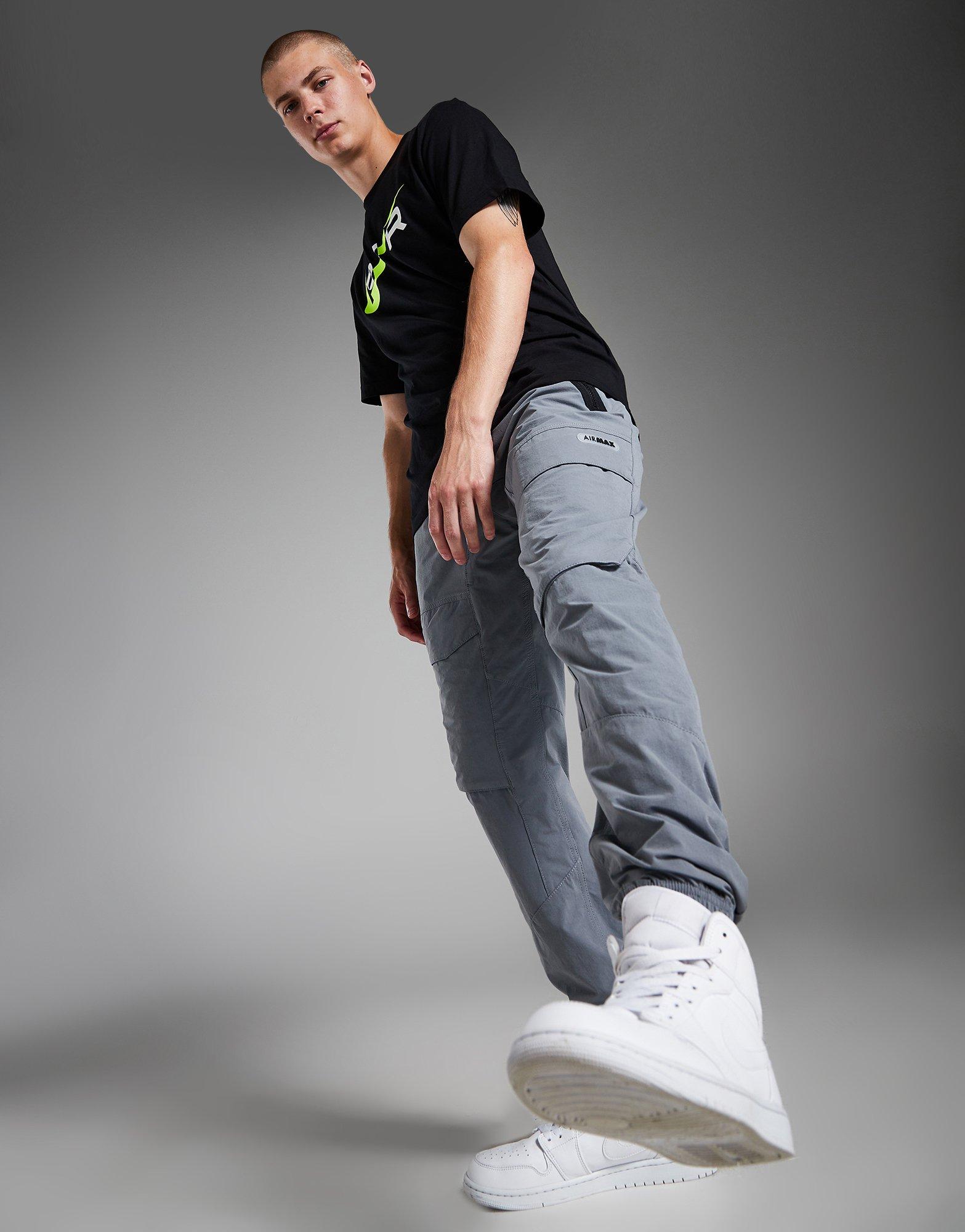 Мъжки панталони NIKE ПАНТАЛОНИ M NSW AIR MAX WVN CARGO PANT FN0242-065 Сив