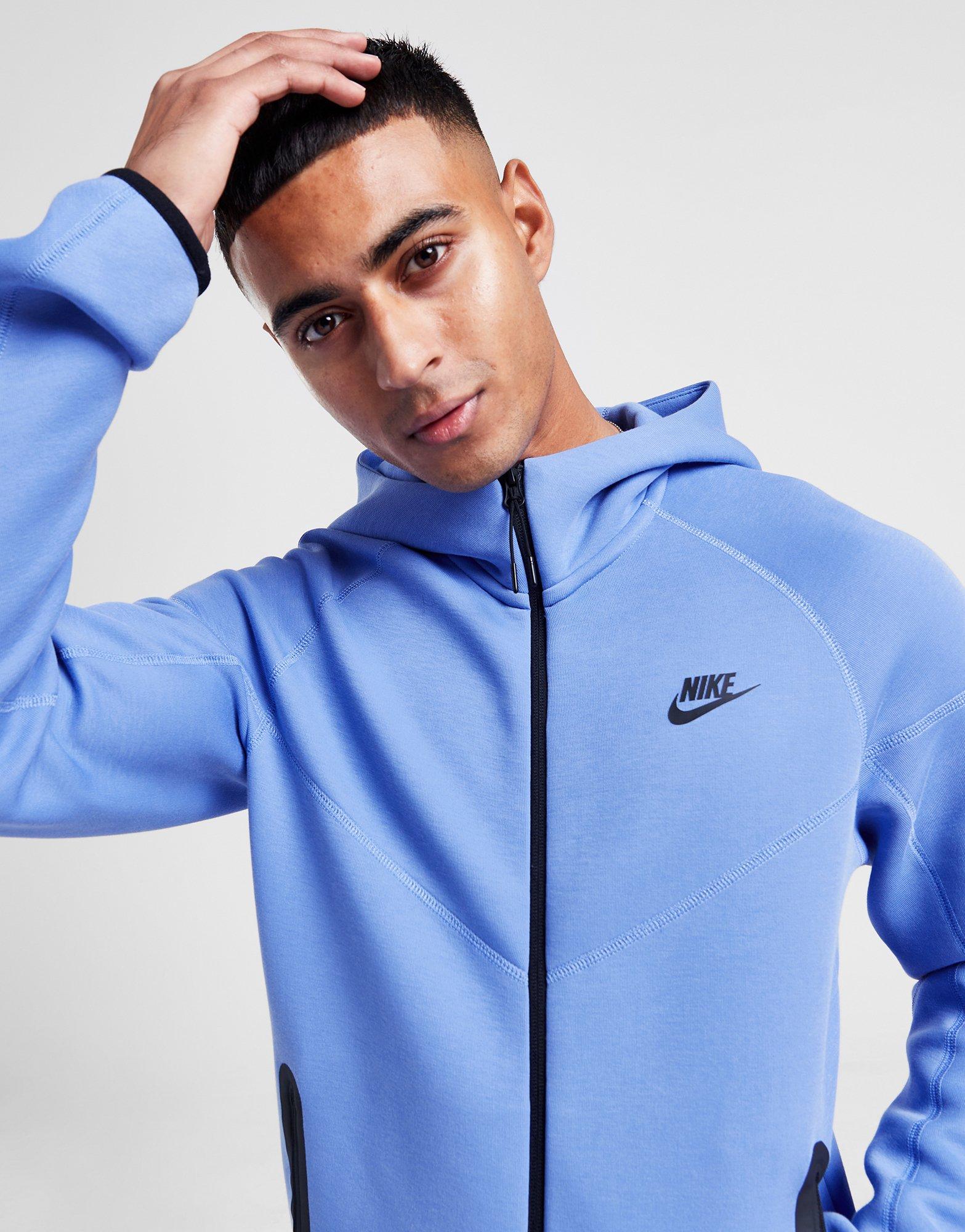 Мъжка блуза NIKE СУИТЧЪР С КАЧУЛКА M NK TCH FLC FZ WR HOODIE FB7921-450 Син
