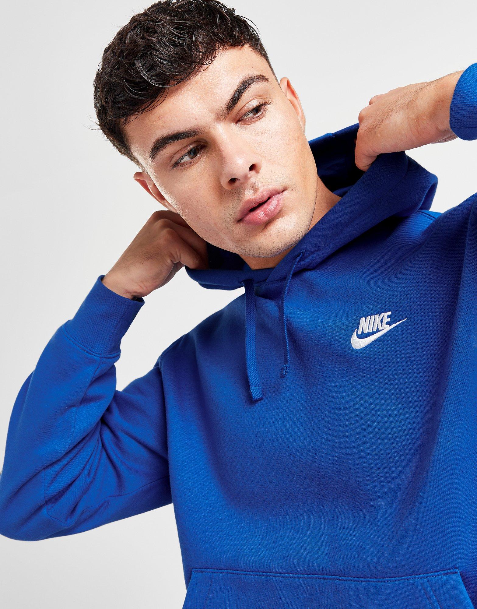Bluză pentru bărbați NIKE BLUZĂ CU GLUGĂ SPORTSWEAR CLUB FLEECE BV2654-480 Albastru