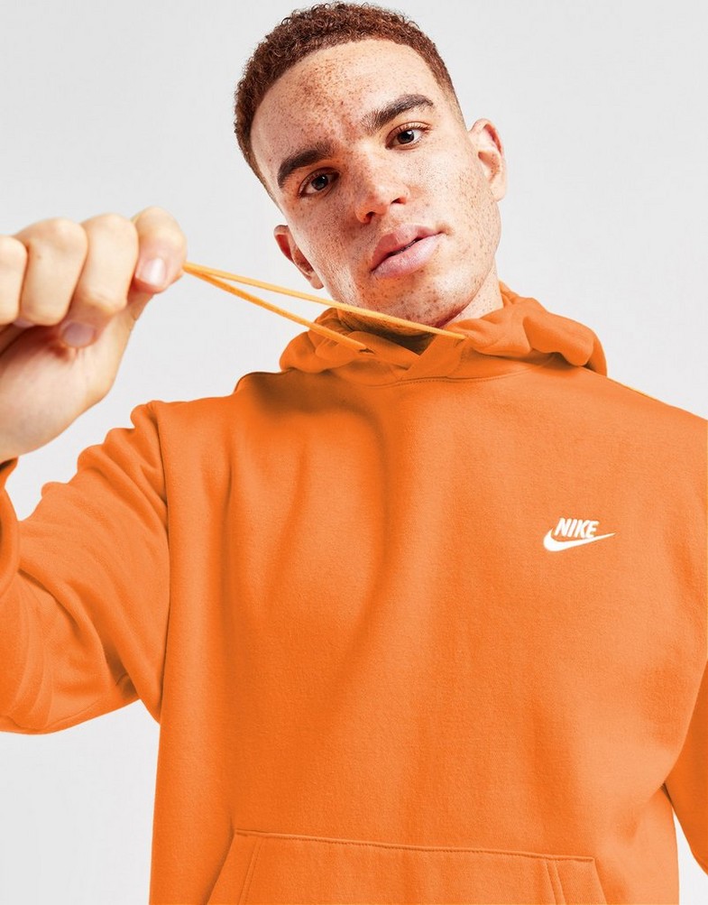Bluza męska NIKE BLUZA Z KAPTUREM SPORTSWEAR CLUB BV2654-885 Pomarańczowy
