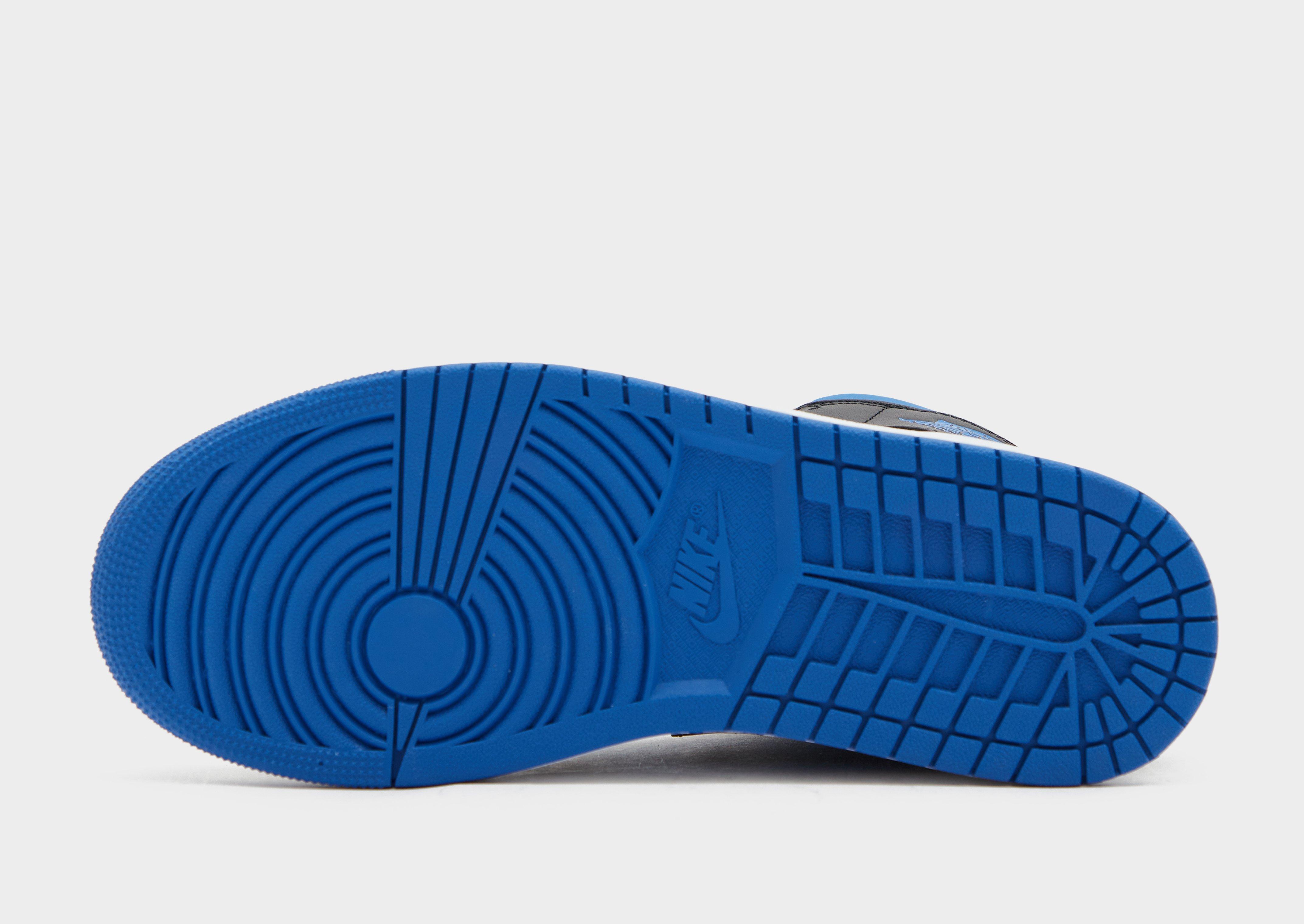 【NIKE】AIR JORDAN RETRO 1 MID◆大人気商品◆DQ8426 042 楽天市場】NIKE AIR JORDAN 1 MID ナイキ エア ジョーダン 1 MID