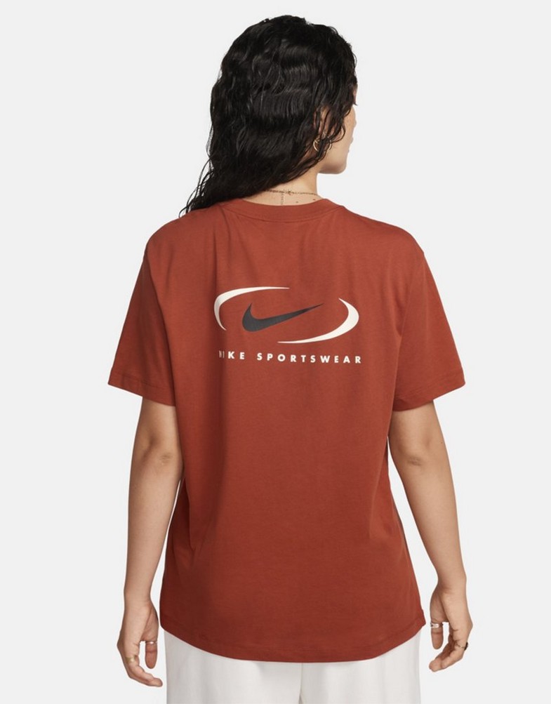 Жіночі футболки NIKE ФУТБОЛКА NSW TEE BF PRNT SWSH FQ8817-832 Коричневий