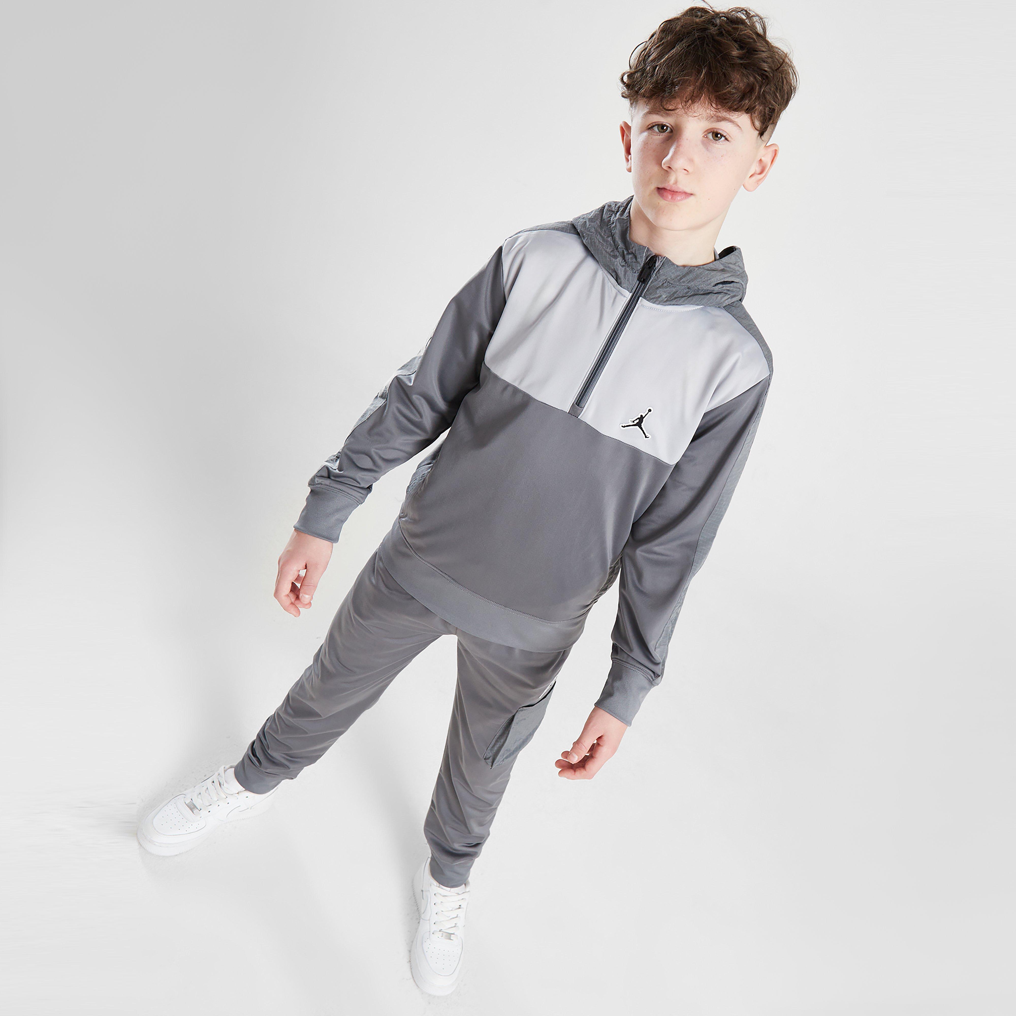 Детски анцуг JORDAN КОМПЛЕКТ WVN PNL CRGO OH SUIT GRY/BLK B