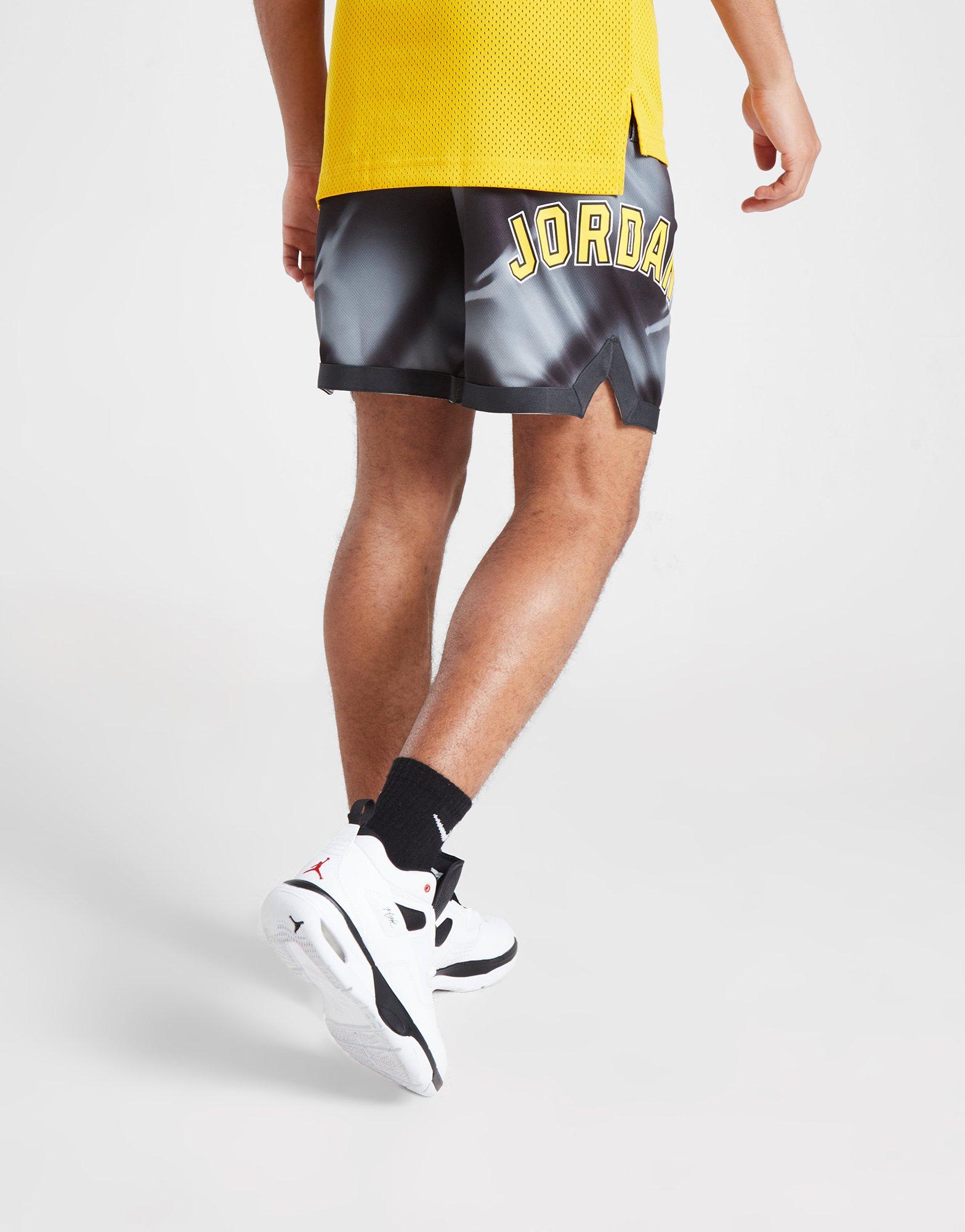 Детски шорти JORDAN ШОРТИ FADE COLG MESH SHRT BLK/YEL B 95D046-023 Черен