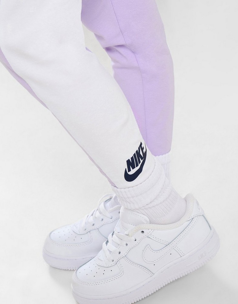 Komplet dresowy dziecięcy NIKE KOMPLET (G)CBLK SUIT LIL/WHT$