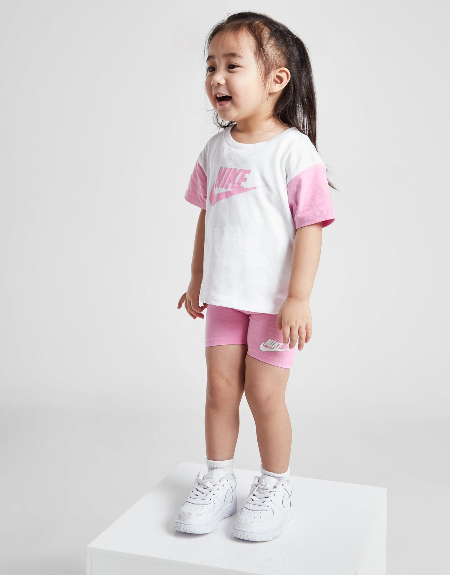Nike Komplet (G)Cblk Tee/sht Wht/pnk G