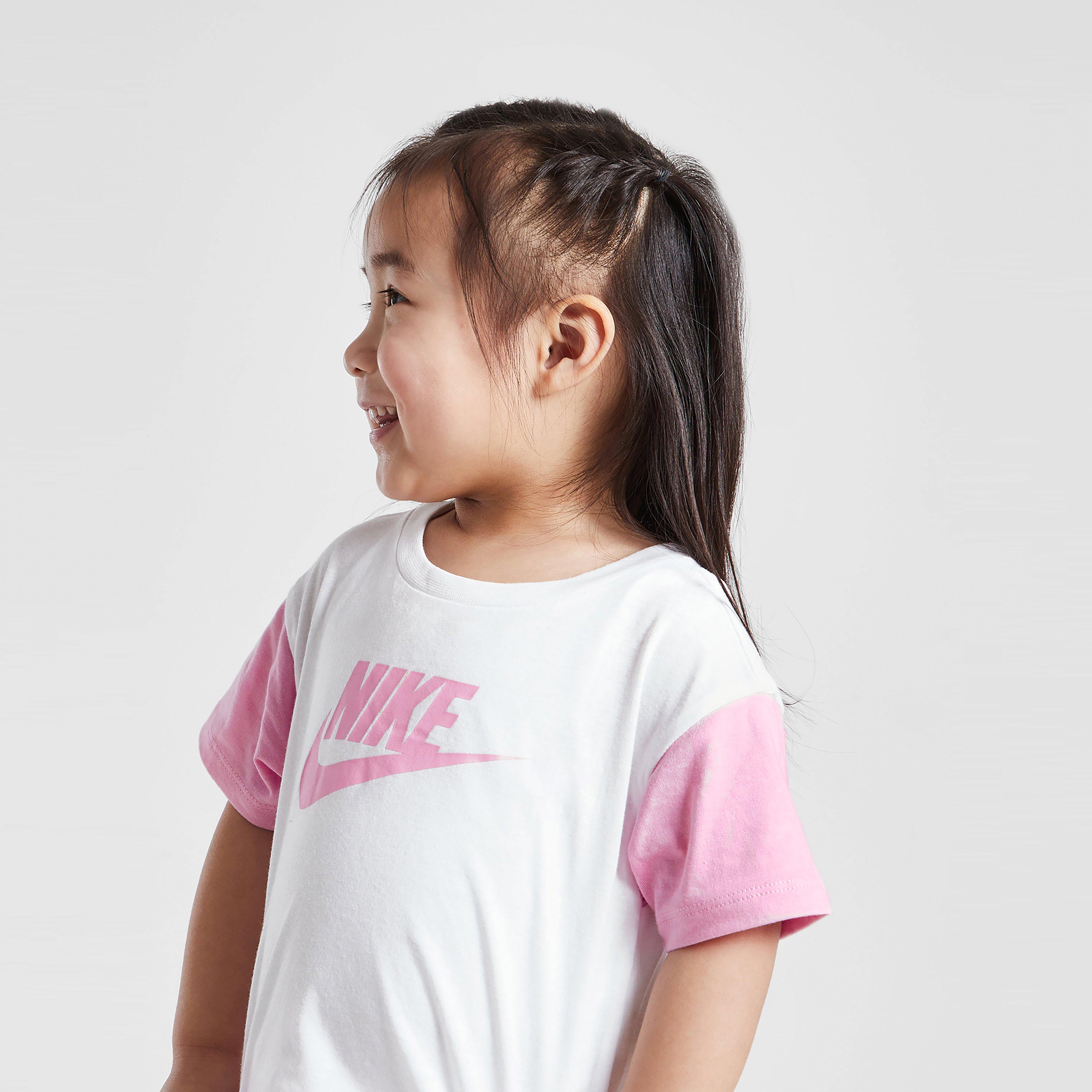 Gyerek melegítőszett NIKE SZETT (G)CBLK TEE/SHT WHT/PNK G