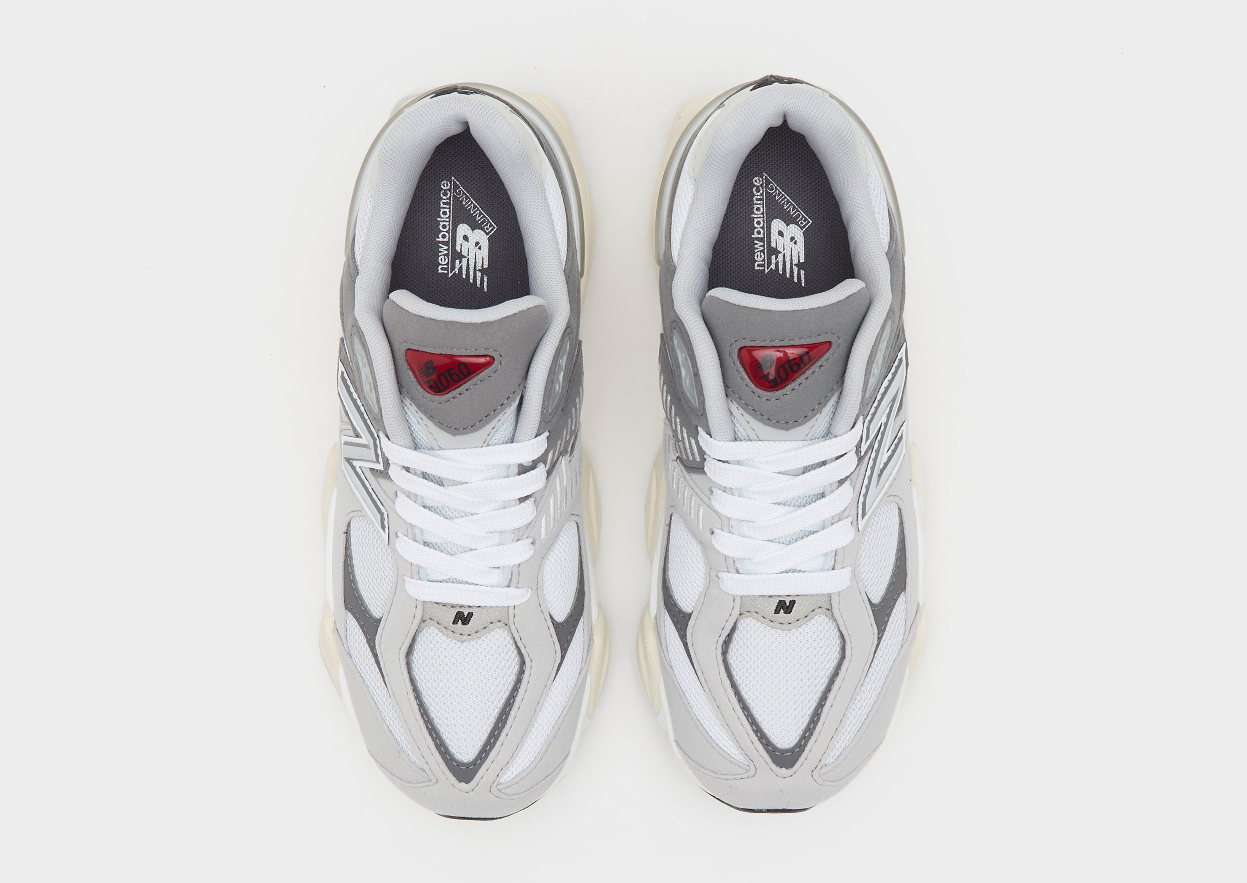 Детски маратонки NEW BALANCE 9060  GC9060GY Сив