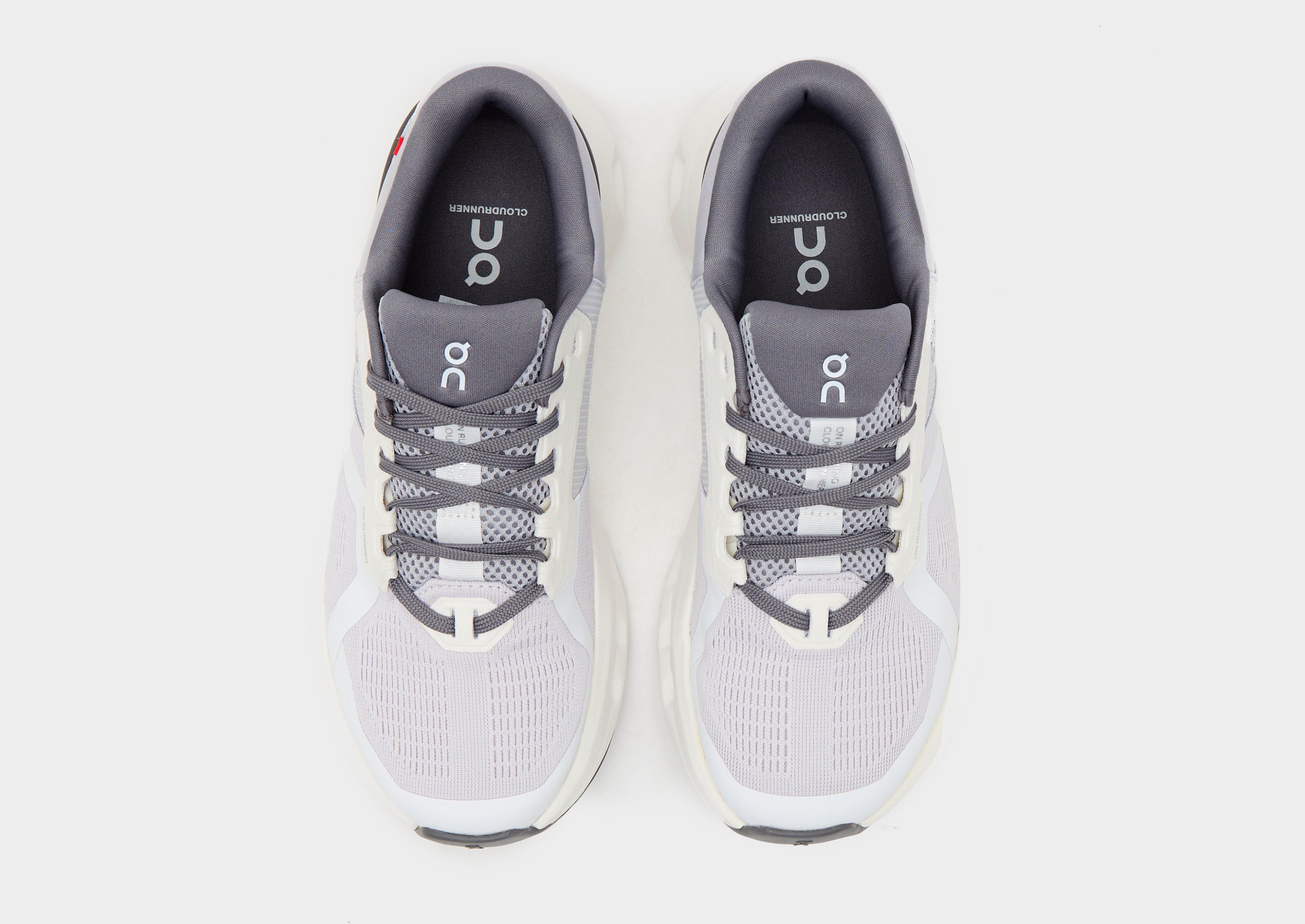 Жіночі кросівки для бігу ON RUNNING CLOUDRUNNER 2  3WE10130622 Сірий