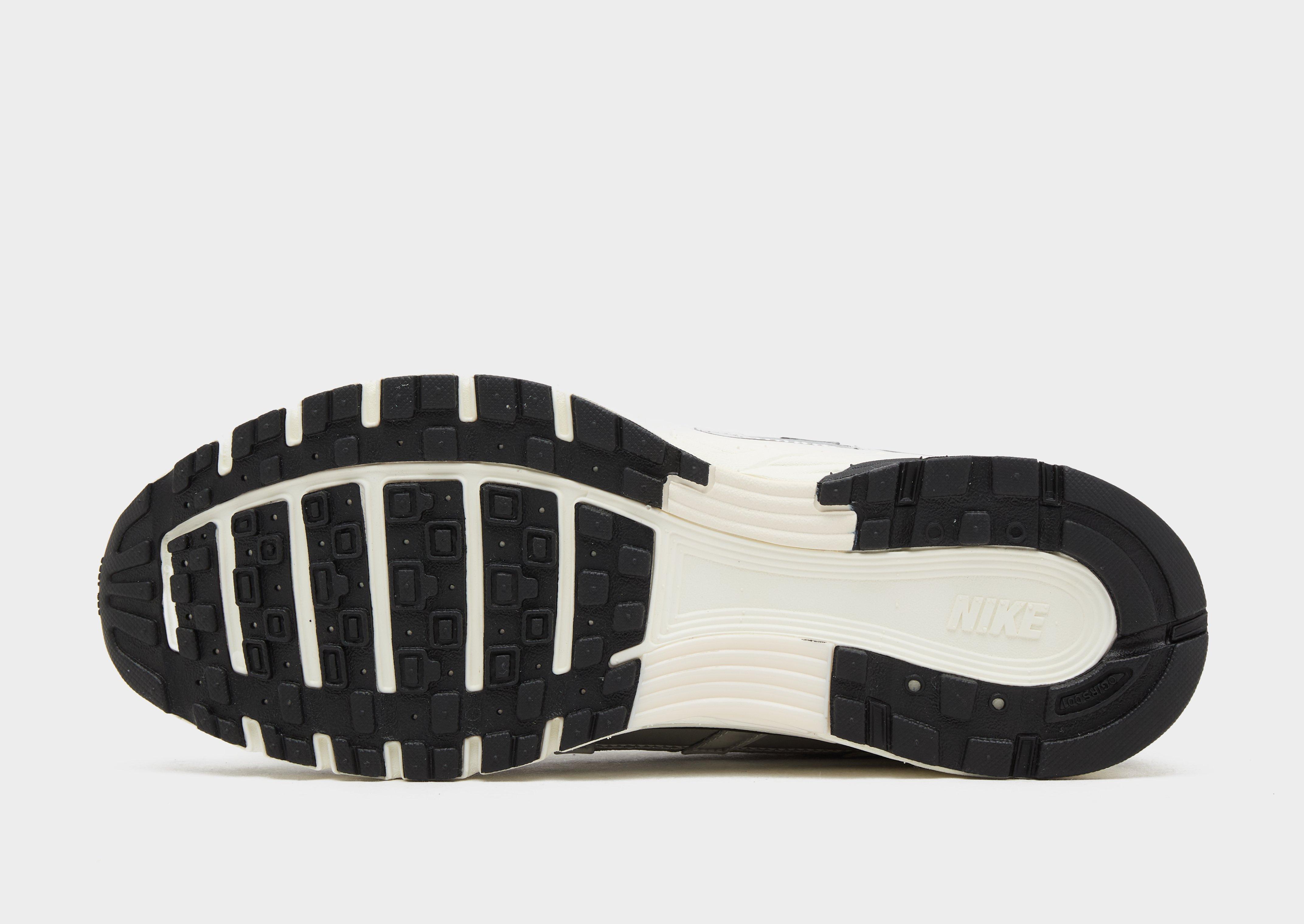 Pánske tenisky NIKE P-6000 CN0149-001 Šedá