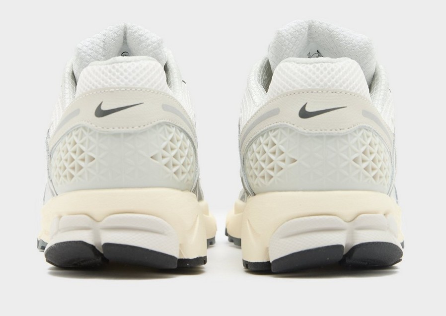 Buty sneakersy męskie NIKE ZOOM VOMERO 5 HF0731-007 Szary