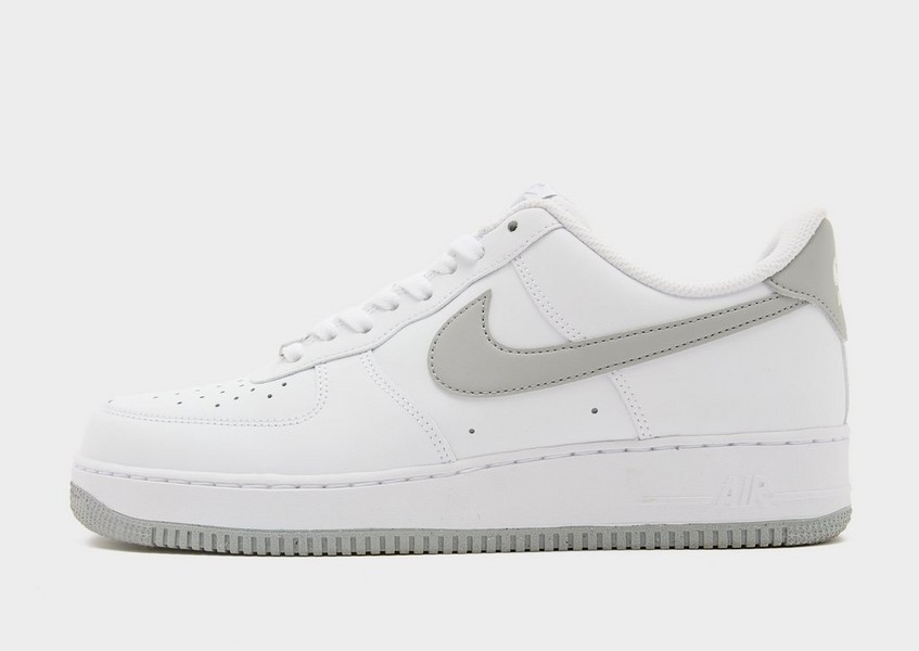 Nike Air Force 1 '07