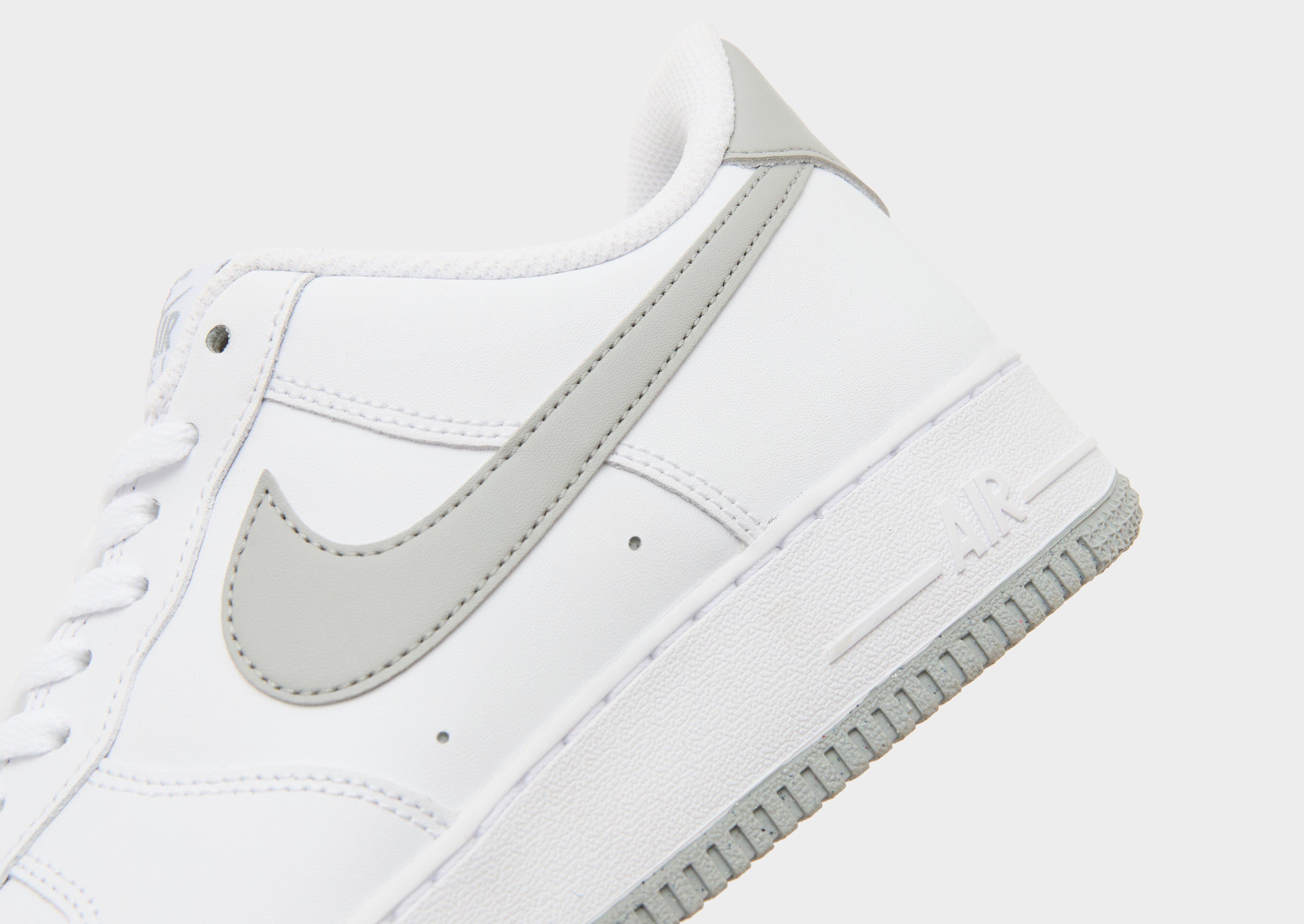 Nike Air Force 1 '07