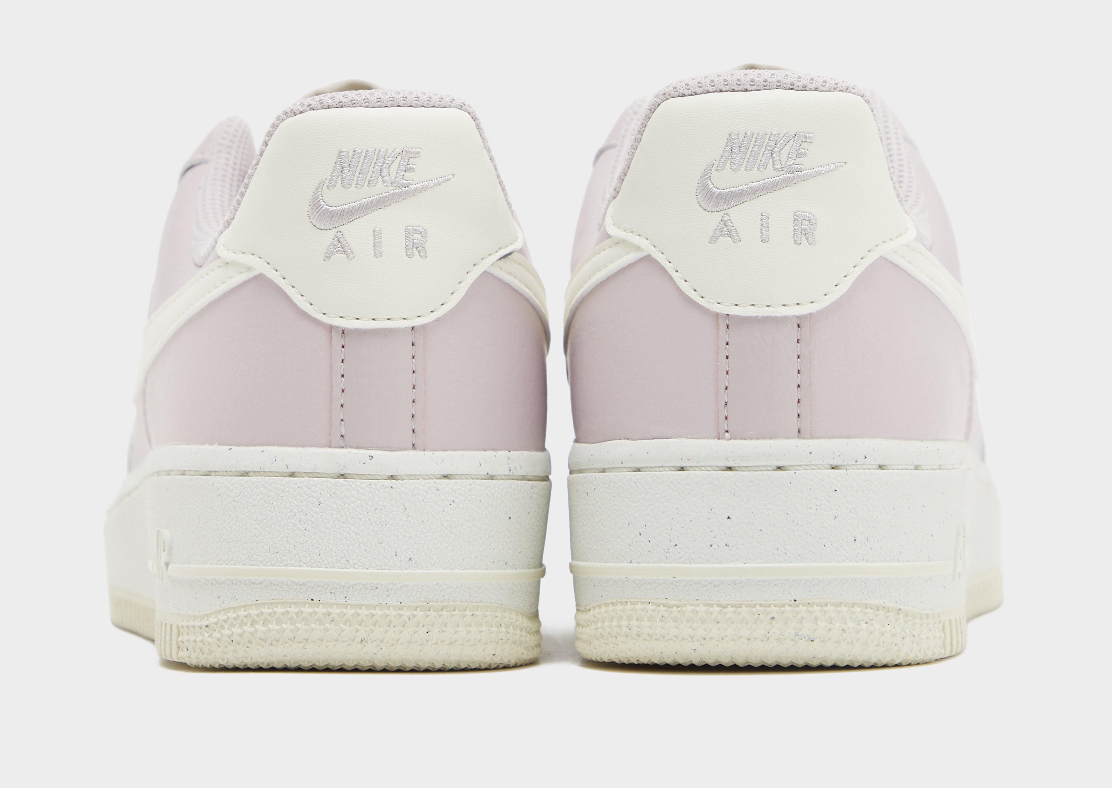 Дамски обувки NIKE AIR FORCE 1 '07 SE DV3808-001 Лилав