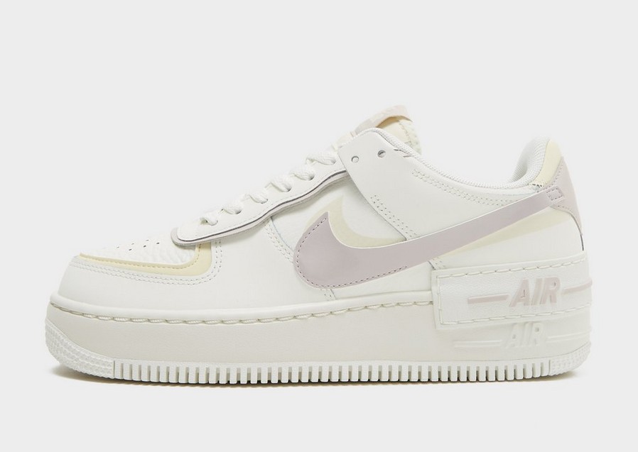 Adidași de damă NIKE AIR FORCE 1 SHADOW  DZ1847-104 Crem