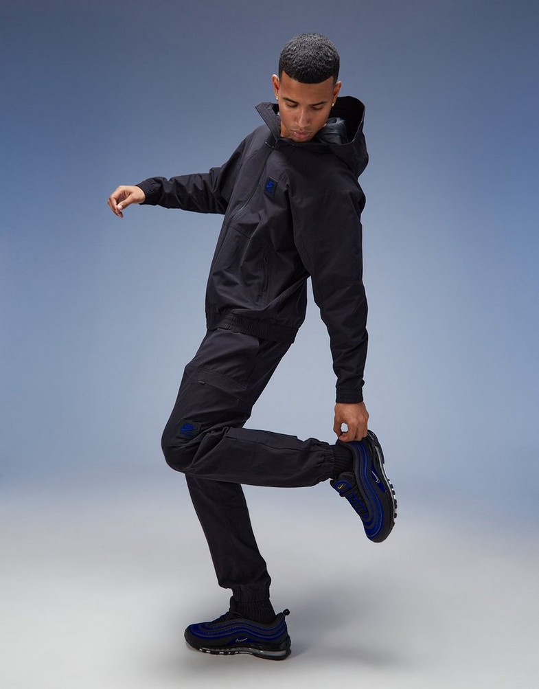 NIKE SPODNIE MAX WVN CARGO BLK PANTS FV5594-010 Czarny