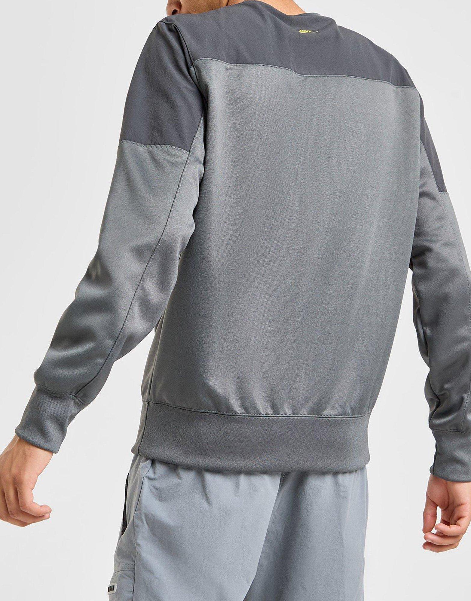 Férfi pulóverek NIKE PULÓVER M NSW AIR MAX PK CREW AIR MAX FV5444-068 Szürke