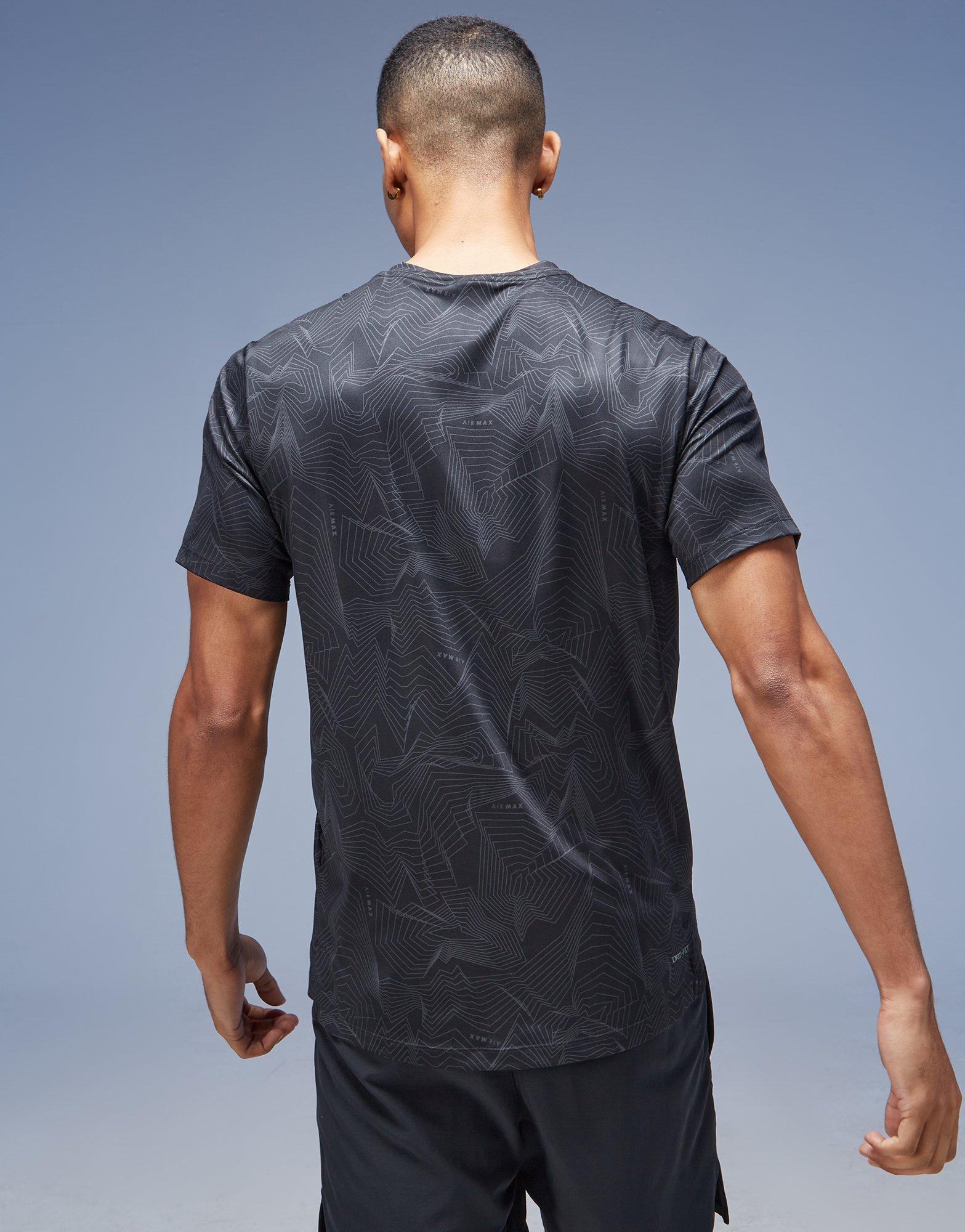 Muški T-shirt NIKE T-SHIRT M NSW AIR MAX TC PK DF TEE AOP AIR MAX FV5596-010 crna