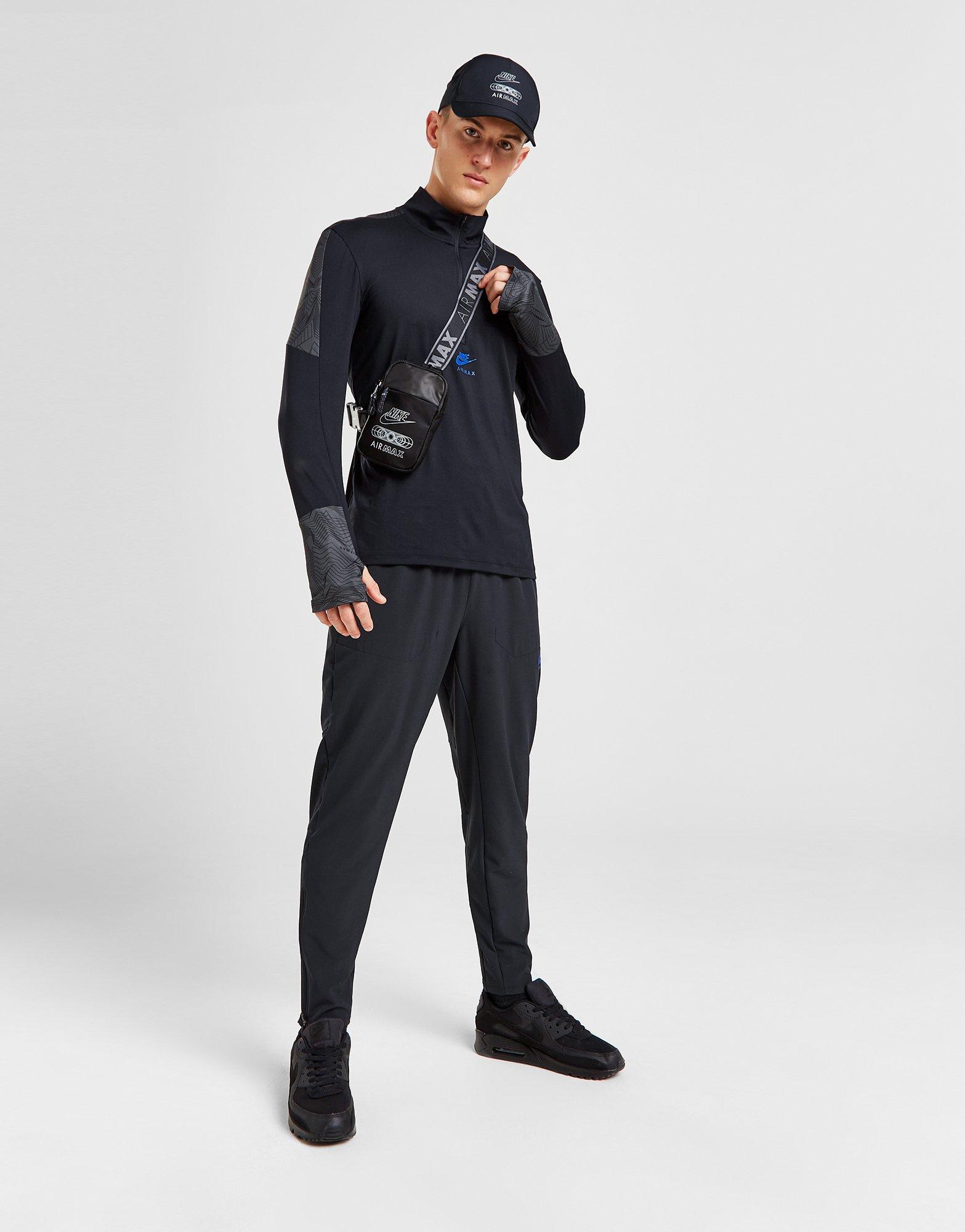 Férfi pulóverek NIKE PULÓVER CIPZÁRAS M NSW AIR   MAX TC PK DF LS AOP AIR MA FV5599-010 Fekete