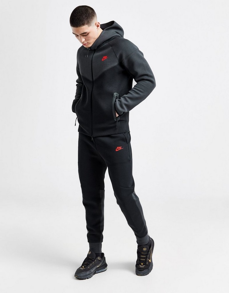Pantaloni pentru bărbați NIKE PANTALONI  M NK TCH FLC JGGR TECH FB8002-013 Negru