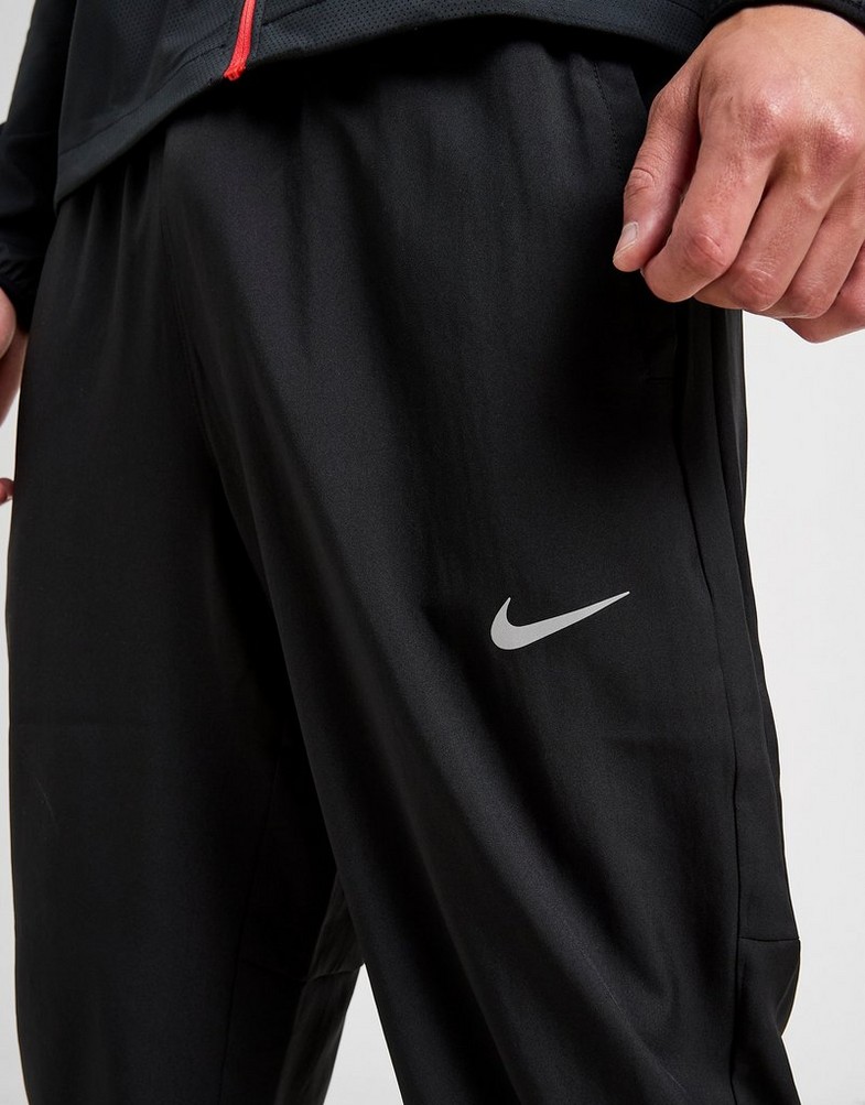 Чоловічі штани NIKE ШТАНИ M NK DF CHALLENGR WVN PANT RUNNING FQ4780-010 Чорний