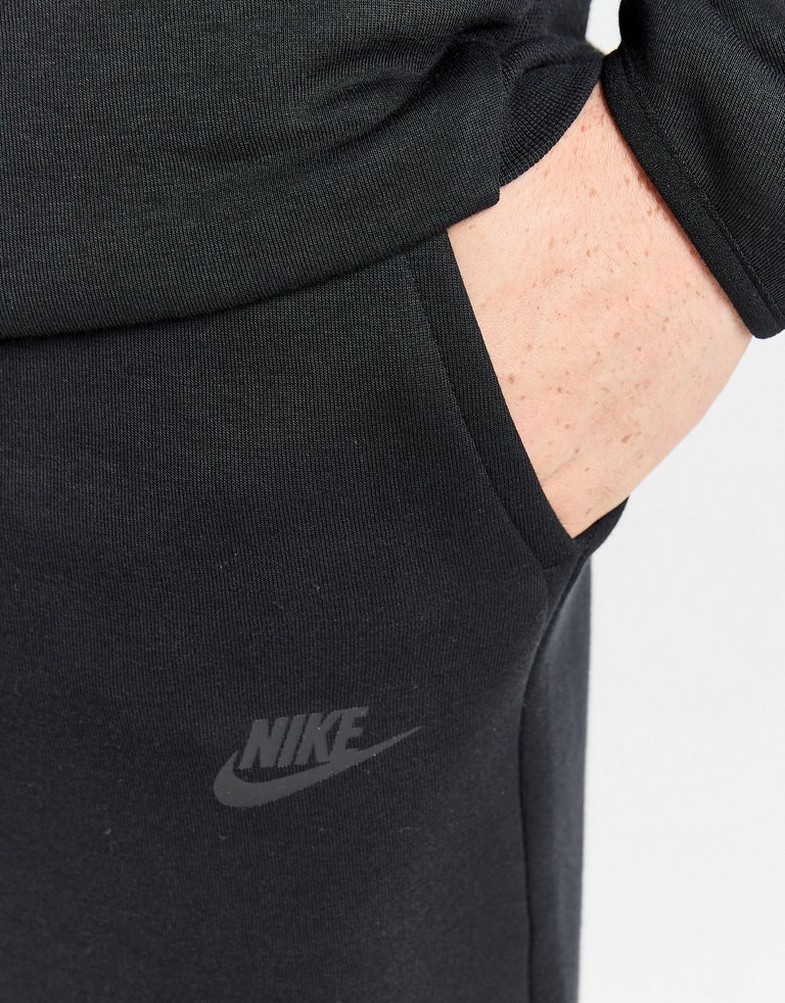 Férfi rövidnadrág NIKE RÖVIDNADRÁG SPORTWEAR TECH FLEECE SHORTS