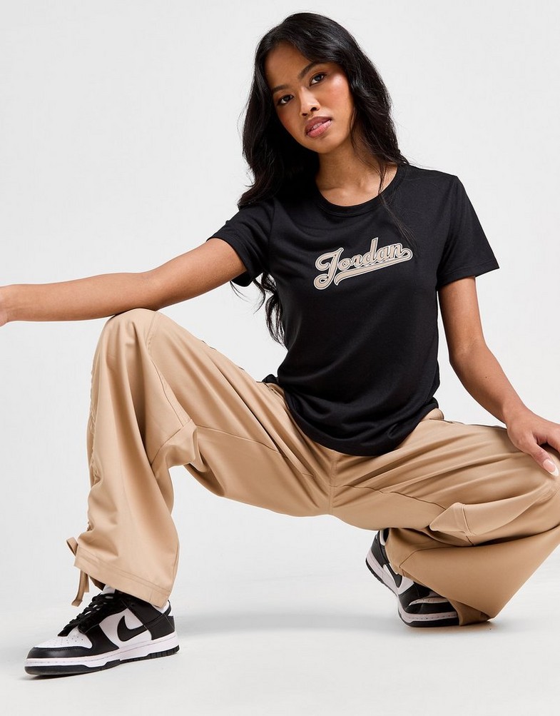 Жіночі футболки JORDAN ФУТБОЛКА W J SS JORDAN SLIM TEE FN5389-010 Чорний