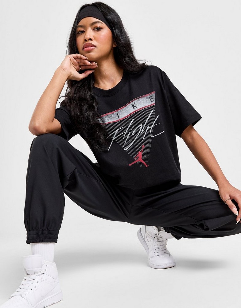 Жіночі футболки JORDAN ФУТБОЛКА W J SS GF GFX FLT TEE FQ3240-010 Чорний