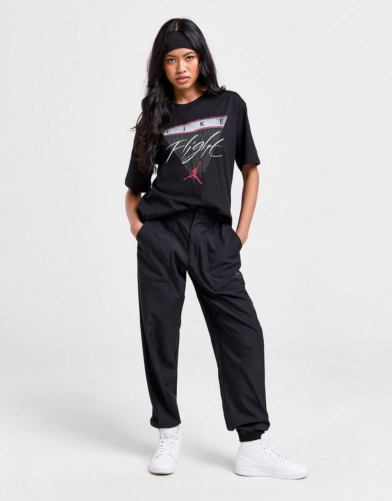 Жіночі футболки JORDAN ФУТБОЛКА W J SS GF GFX FLT TEE FQ3240-010 Чорний